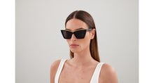 Saint Laurent SL 570-001